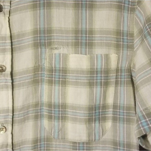 DKNY Plaid Collared Short Sleeve Shirt Men's Size Medium - Picture 2 of 6